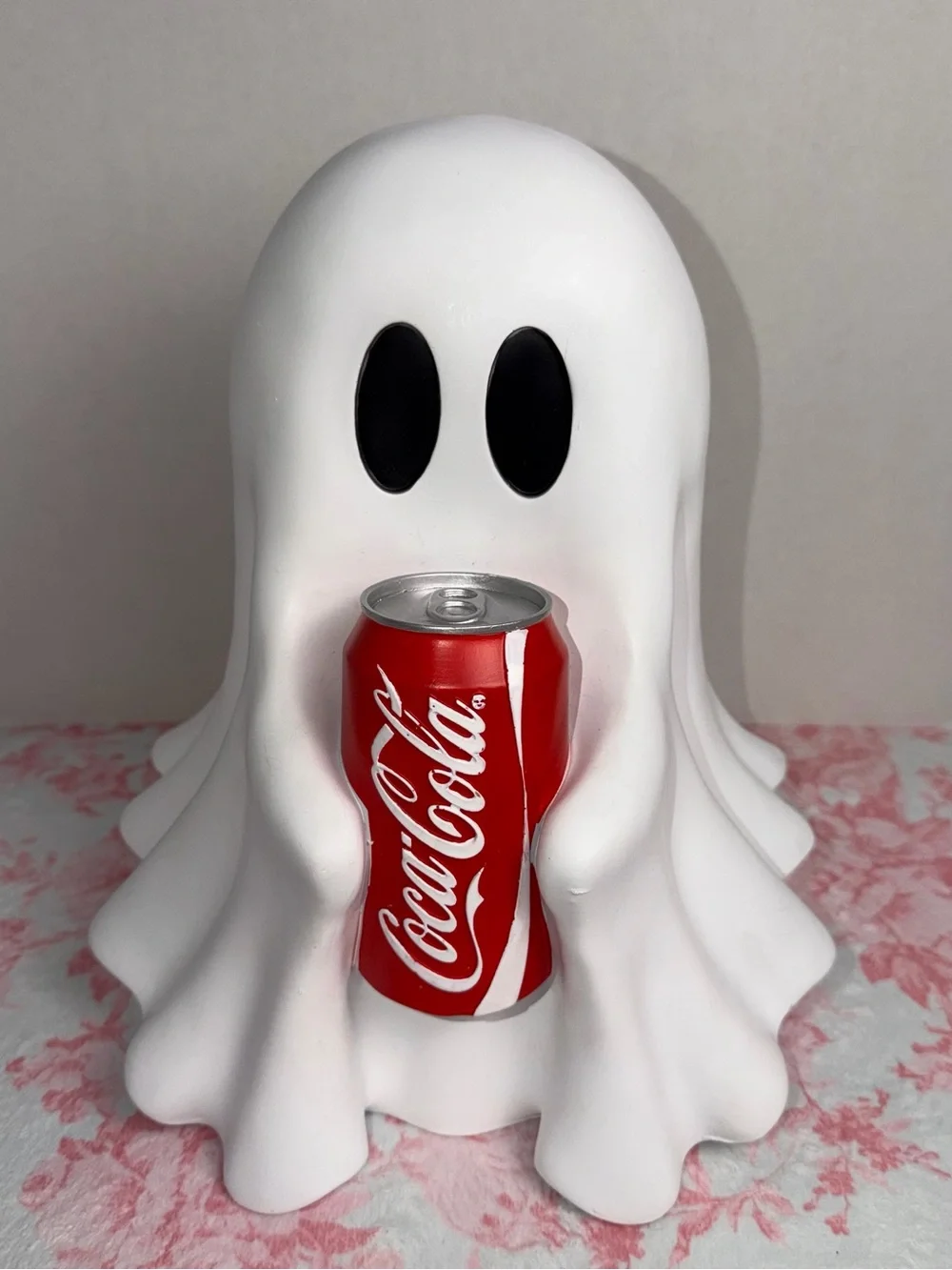 👻 VIRAL TikTok Cute Ghost Holding COCA-COLA  Halloween Tabletop Decor 12”NEW💖